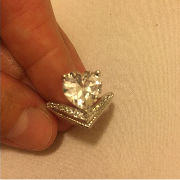 Ring Set Silver Crown and Heart w/ CZ stones - Picture 4 of 8